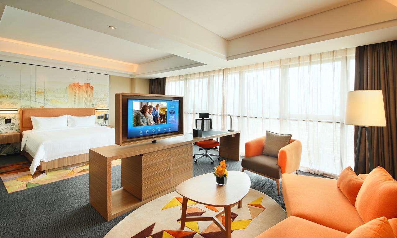 Hampton By Hilton Zhongshan Nanlang Exterior photo