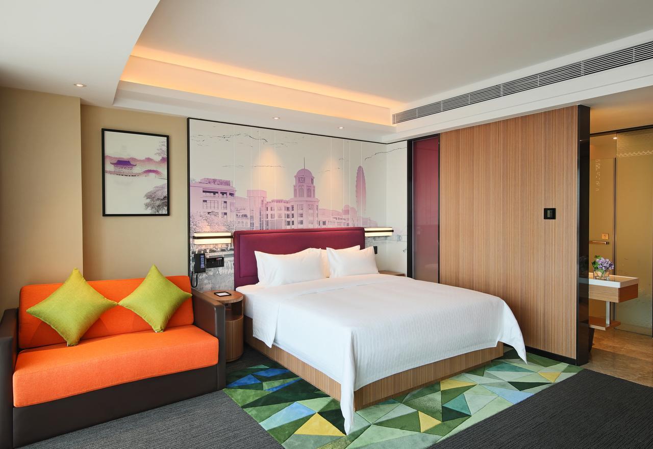 Hampton By Hilton Zhongshan Nanlang Exterior photo