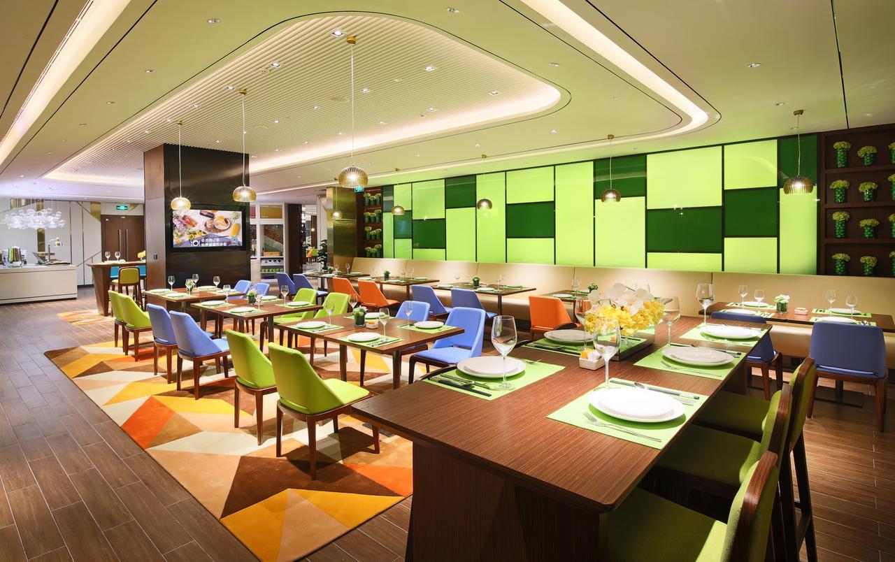 Hampton By Hilton Zhongshan Nanlang Exterior photo